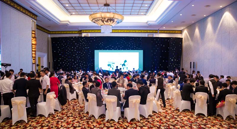 chương trình ký kết hợp tác giữa chủ đầu tư và 63 đại lý F1 phân phối Dự án Vinhomes Grand Park Quận 9