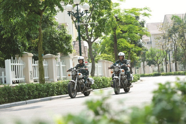 đội tuần tra an ninh cơ động tại Vinhomes Quận 9